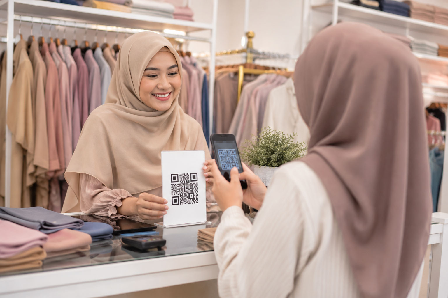 QRIS Bisnis Toko Hijab: Solusi Pembayaran Digital untuk Bisnis Hijab Modern